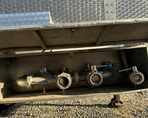 Серый Виелтон НС, объемом двигателя 0 л и пробегом 450 тыс. км за 25000 $, фото 12 на Automoto.ua