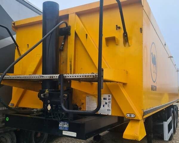 Черный Виелтон НВ, объемом двигателя 0 л и пробегом 1 тыс. км за 21000 $, фото 1 на Automoto.ua