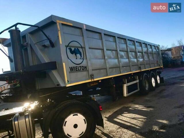 Чорний Віелтон НВ, об'ємом двигуна 0 л та пробігом 228 тис. км за 15999 $, фото 1 на Automoto.ua