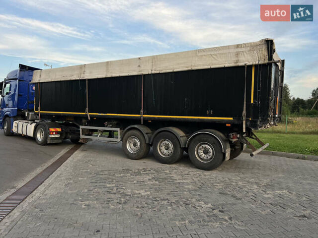 Чорний Віелтон НВ, об'ємом двигуна 0 л та пробігом 670 тис. км за 17500 $, фото 3 на Automoto.ua