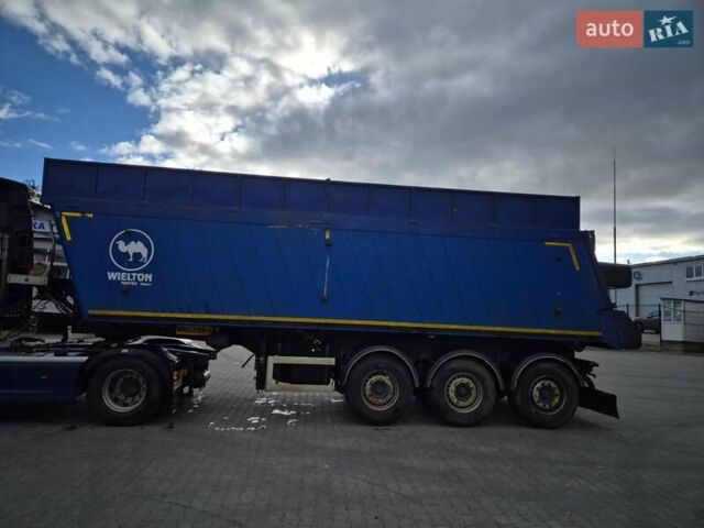 Черный Виелтон НВ, объемом двигателя 0 л и пробегом 280 тыс. км за 20500 $, фото 2 на Automoto.ua