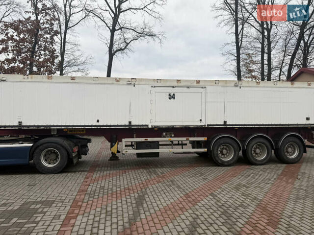 Красный Виелтон НВ, объемом двигателя 0 л и пробегом 0 тыс. км за 17000 $, фото 3 на Automoto.ua