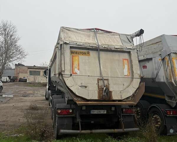 Серый Виелтон НВ, объемом двигателя 0 л и пробегом 120 тыс. км за 14800 $, фото 2 на Automoto.ua