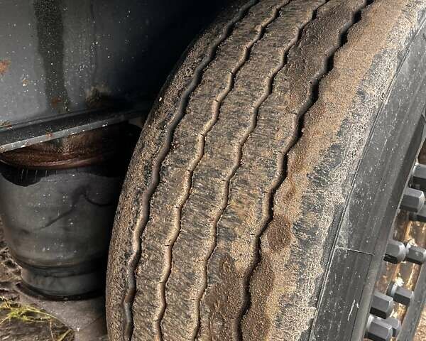 Сірий Віелтон NS-3, об'ємом двигуна 0 л та пробігом 100 тис. км за 9000 $, фото 6 на Automoto.ua