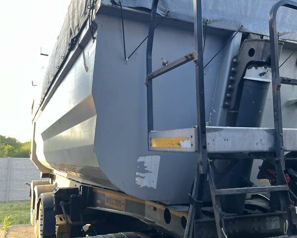 Серый Виелтон NW 3, объемом двигателя 0 л и пробегом 0 тыс. км за 16000 $, фото 1 на Automoto.ua