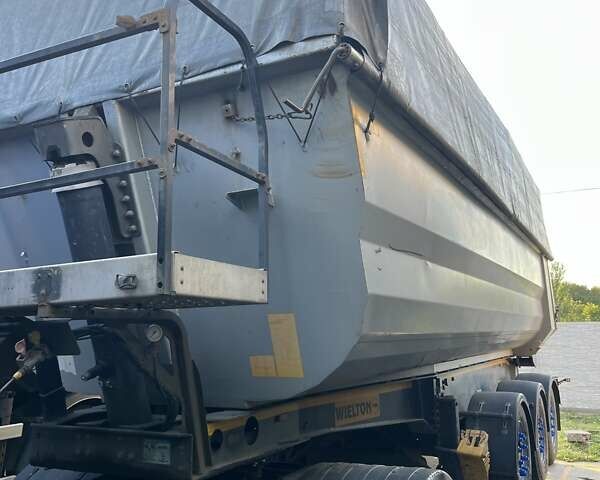 Серый Виелтон NW 3, объемом двигателя 0 л и пробегом 0 тыс. км за 16000 $, фото 2 на Automoto.ua