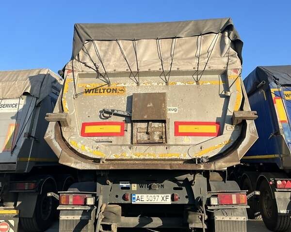 Серый Виелтон NW 3, объемом двигателя 0 л и пробегом 0 тыс. км за 16000 $, фото 5 на Automoto.ua