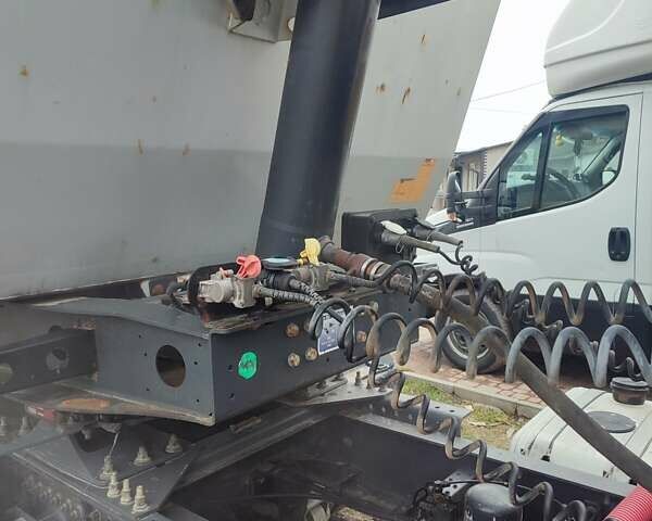 Сірий Віелтон NW 3, об'ємом двигуна 0 л та пробігом 250 тис. км за 27500 $, фото 14 на Automoto.ua