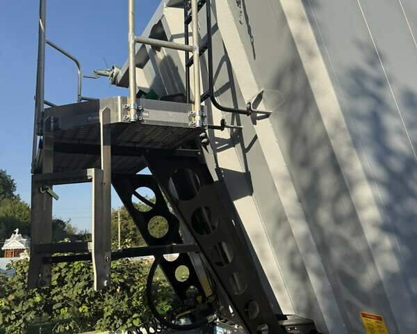 Серый Виелтон NW 3, объемом двигателя 0 л и пробегом 1 тыс. км за 52000 $, фото 19 на Automoto.ua