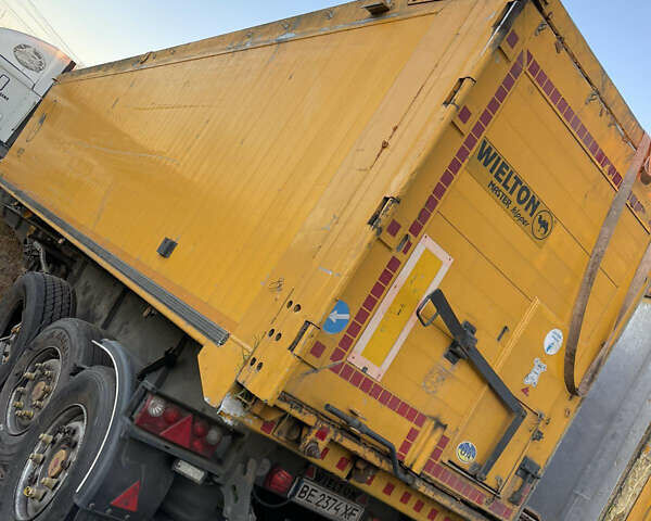 Черный Виелтон SAF, объемом двигателя 0 л и пробегом 100 тыс. км за 8500 $, фото 4 на Automoto.ua