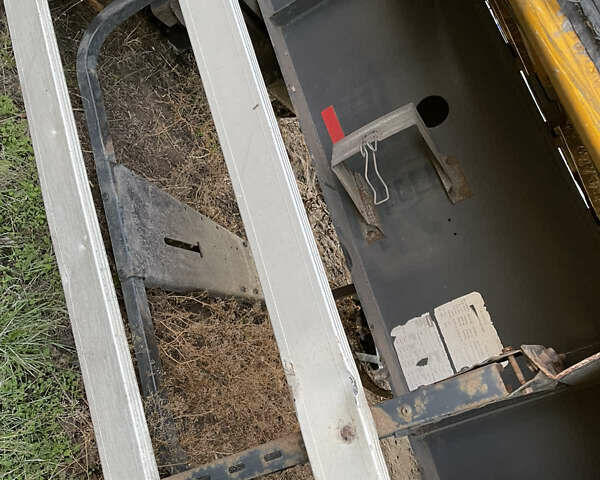 Черный Виелтон SAF, объемом двигателя 0 л и пробегом 100 тыс. км за 8500 $, фото 6 на Automoto.ua