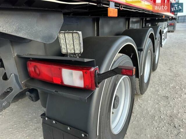 Красный Виелтон SAF, объемом двигателя 0 л и пробегом 777 тыс. км за 25999 $, фото 45 на Automoto.ua