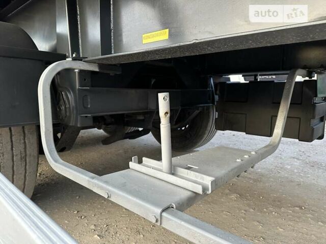 Красный Виелтон SAF, объемом двигателя 0 л и пробегом 777 тыс. км за 25999 $, фото 43 на Automoto.ua