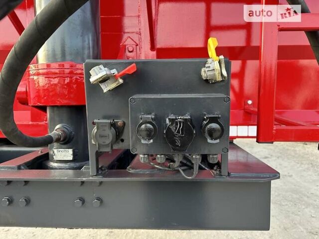 Красный Виелтон SAF, объемом двигателя 0 л и пробегом 777 тыс. км за 25999 $, фото 35 на Automoto.ua