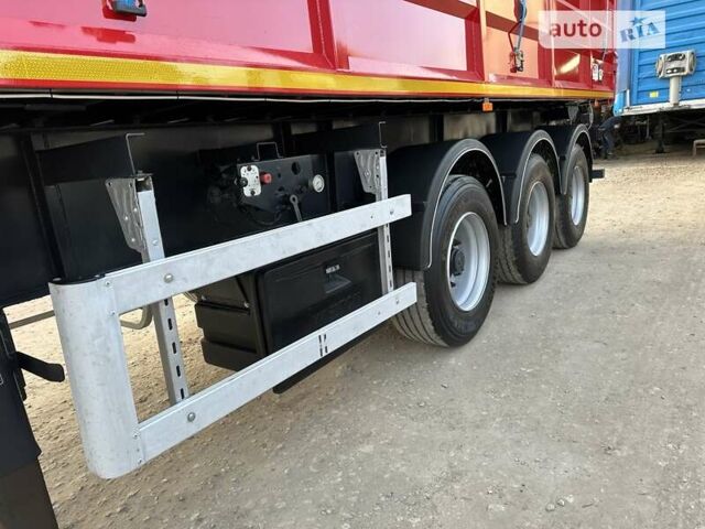 Красный Виелтон SAF, объемом двигателя 0 л и пробегом 777 тыс. км за 25999 $, фото 37 на Automoto.ua