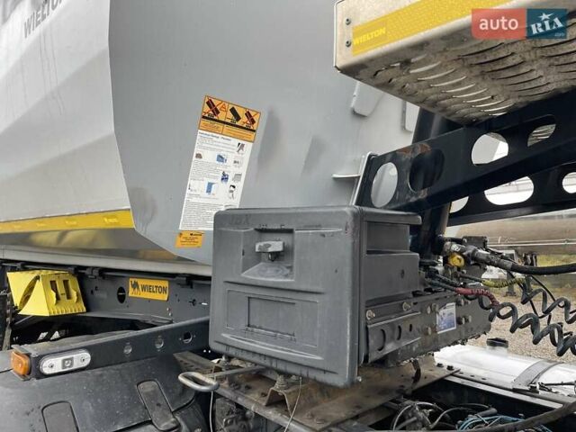 Серый Виелтон SAF, объемом двигателя 0 л и пробегом 200 тыс. км за 23000 $, фото 15 на Automoto.ua