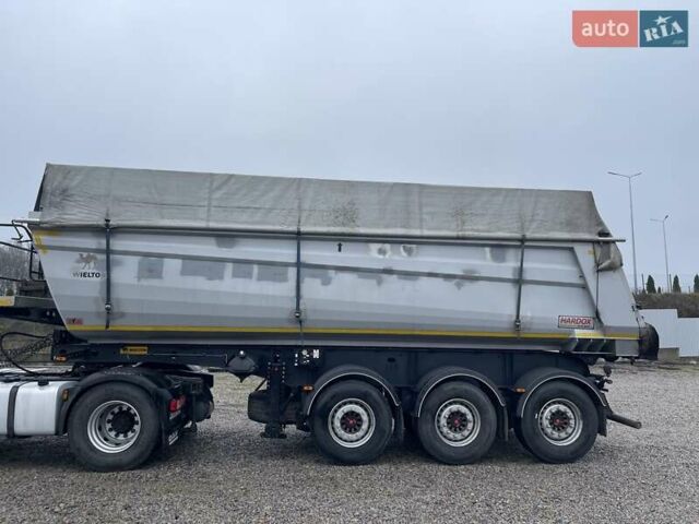 Серый Виелтон SAF, объемом двигателя 0 л и пробегом 200 тыс. км за 23000 $, фото 1 на Automoto.ua