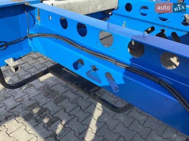 Синій Віелтон SAF, об'ємом двигуна 0 л та пробігом 100 тис. км за 16100 $, фото 4 на Automoto.ua