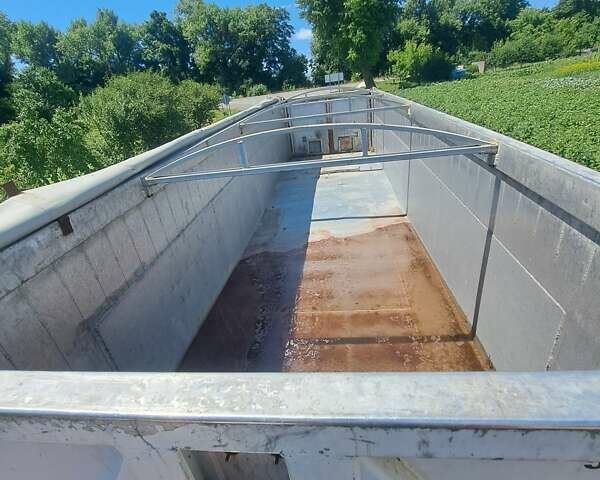 Красный Виелтон W30, объемом двигателя 0 л и пробегом 500 тыс. км за 12300 $, фото 2 на Automoto.ua