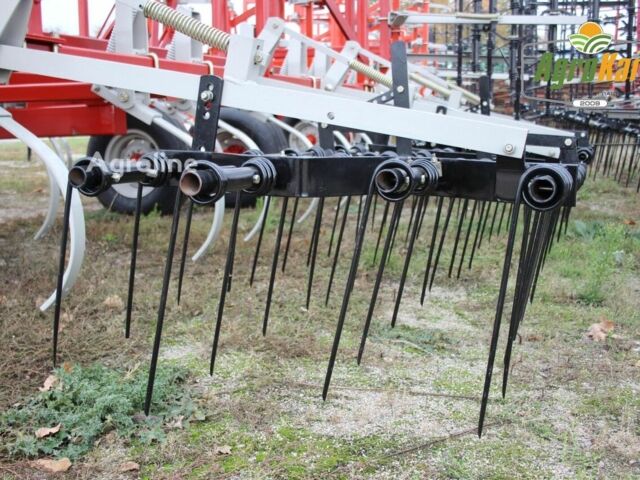 Красный Вил-Рич 2800, объемом двигателя 0 л и пробегом 0 тыс. км за 31149 $, фото 13 на Automoto.ua