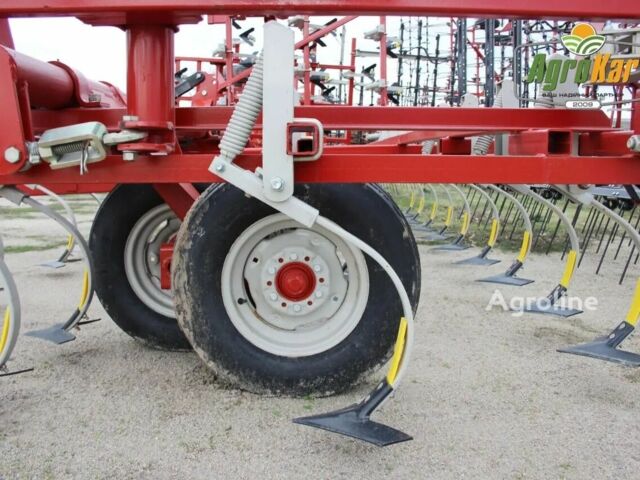 Червоний Віл-Річ 2800, об'ємом двигуна 0 л та пробігом 0 тис. км за 19186 $, фото 10 на Automoto.ua