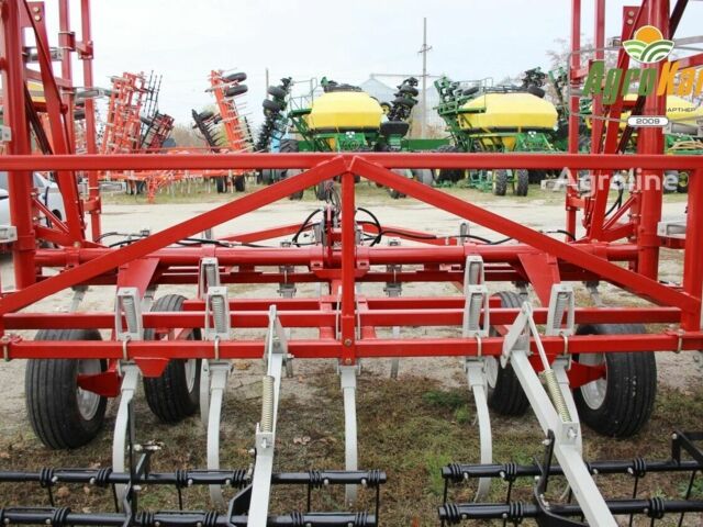 Красный Вил-Рич 2800, объемом двигателя 0 л и пробегом 0 тыс. км за 31149 $, фото 1 на Automoto.ua