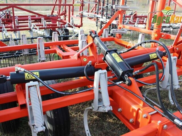 Красный Вил-Рич 2800, объемом двигателя 0 л и пробегом 0 тыс. км за 21512 $, фото 4 на Automoto.ua