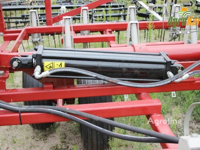 Красный Вил-Рич 2800, объемом двигателя 0 л и пробегом 0 тыс. км за 26744 $, фото 6 на Automoto.ua