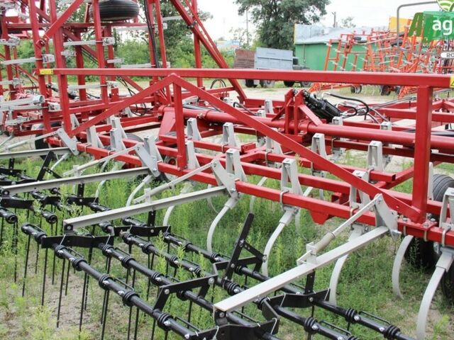 Віл-Річ 2800, об'ємом двигуна 0 л та пробігом 0 тис. км за 20000 $, фото 8 на Automoto.ua