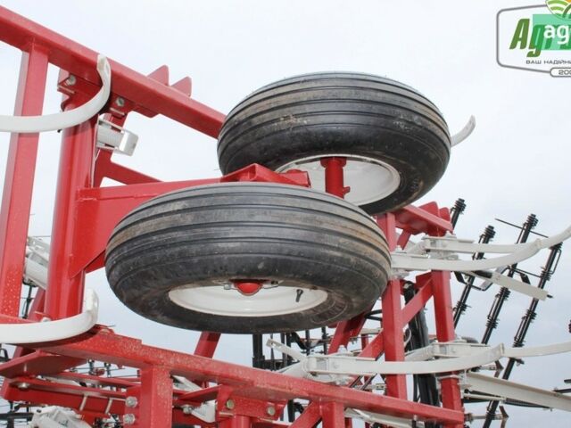 Віл-Річ 2800, об'ємом двигуна 0 л та пробігом 0 тис. км за 24000 $, фото 9 на Automoto.ua