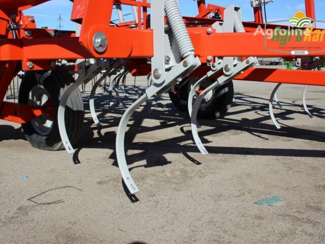 Красный Вил-Рич 3400, объемом двигателя 0 л и пробегом 0 тыс. км за 33721 $, фото 12 на Automoto.ua