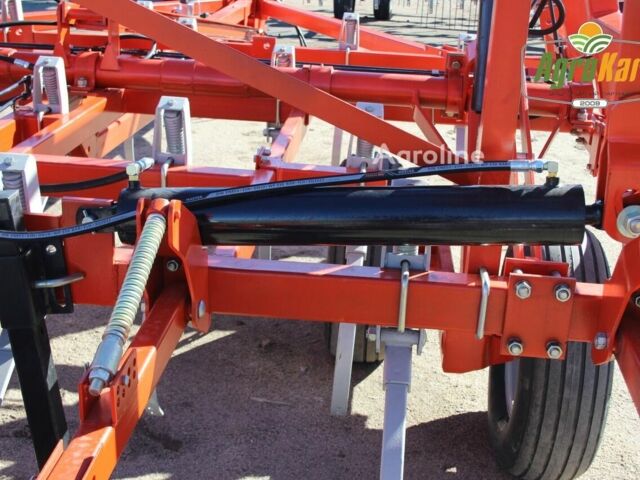 Красный Вил-Рич 3400, объемом двигателя 0 л и пробегом 0 тыс. км за 33721 $, фото 6 на Automoto.ua