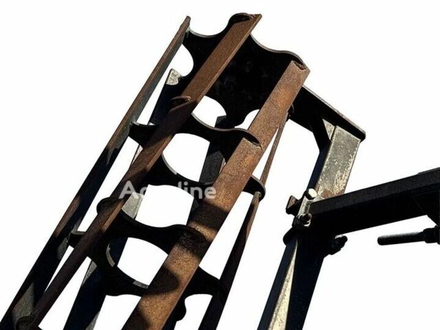 Красный Вил-Рич Другая, объемом двигателя 0 л и пробегом 0 тыс. км за 951349 $, фото 14 на Automoto.ua