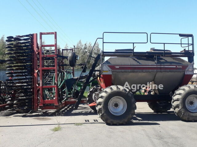 Червоний Віл-Річ Другая, об'ємом двигуна 0 л та пробігом 0 тис. км за 407052 $, фото 4 на Automoto.ua