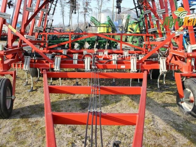 Красный Вил-Рич Quad 5, объемом двигателя 0 л и пробегом 0 тыс. км за 56976 $, фото 9 на Automoto.ua