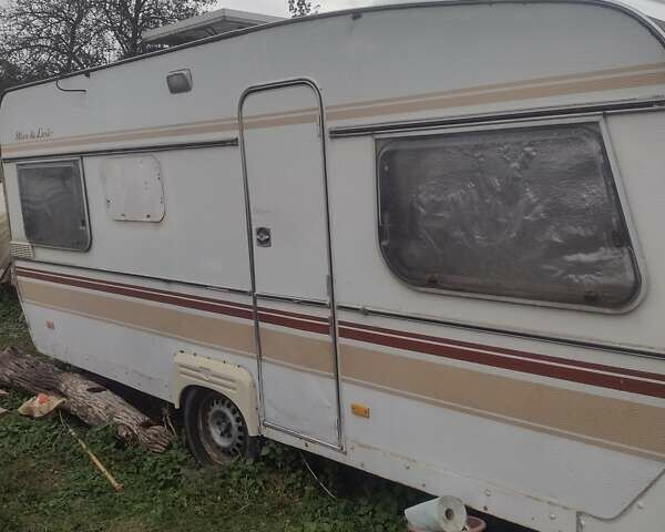 Білий Вілк Делюкс, об'ємом двигуна 2.3 л та пробігом 50 тис. км за 3000 $, фото 1 на Automoto.ua