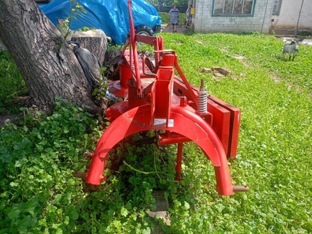 Красный Виракс Z-178, объемом двигателя 0 л и пробегом 0 тыс. км за 843 $, фото 3 на Automoto.ua