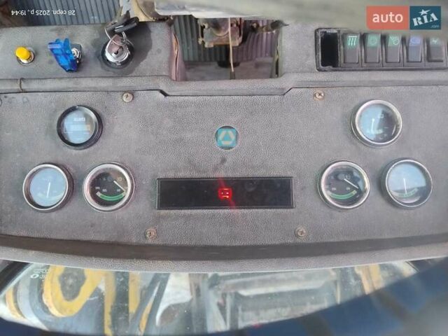 ХЦМГ ЛВ 2007 в Житомире на Automoto.ua Желтый ХЦМГ ЛВ, объемом двигателя 0 л и пробегом 10 тыс. км за 14600 $, фото 3 на Automoto.ua
