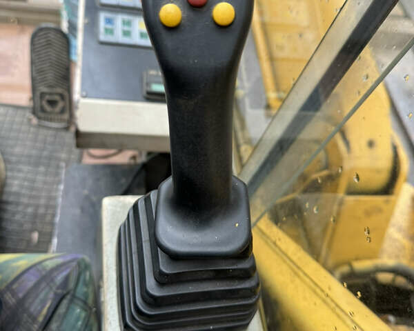 Желтый ХЦМГ КУ, объемом двигателя 9.7 л и пробегом 270 тыс. км за 100000 $, фото 13 на Automoto.ua