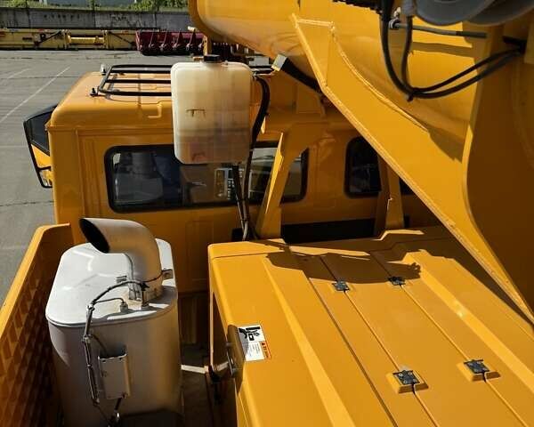 Жовтий ХЦМГ КУ, об'ємом двигуна 8.8 л та пробігом 5 тис. км за 169900 $, фото 10 на Automoto.ua