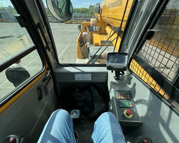 Жовтий ХЦМГ КУ, об'ємом двигуна 8.8 л та пробігом 5 тис. км за 169900 $, фото 16 на Automoto.ua
