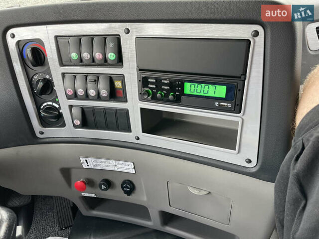 Жовтий ХЦМГ QY30K5, об'ємом двигуна 8.8 л та пробігом 3 тис. км за 220000 $, фото 21 на Automoto.ua