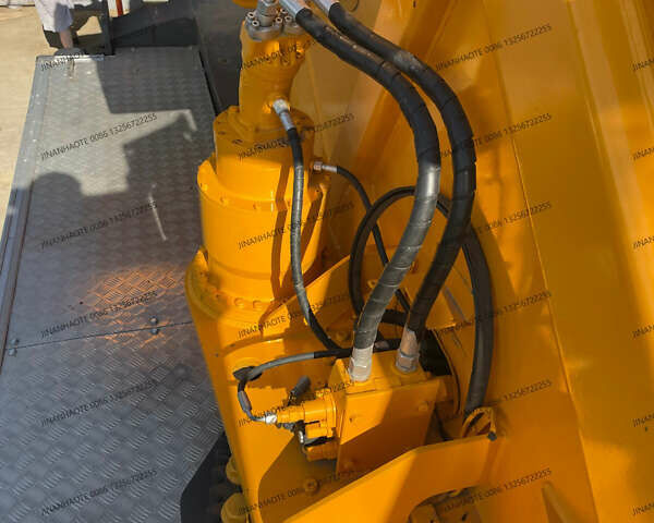 ХЦМГ WZ, объемом двигателя 0 л и пробегом 20 тыс. км за 183000 $, фото 21 на Automoto.ua