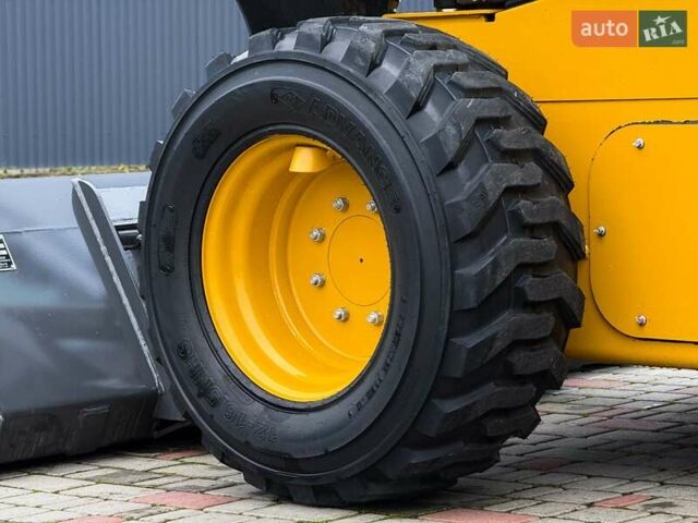 Желтый ХЦМГ XC 760K, объемом двигателя 3.3 л и пробегом 1 тыс. км за 45999 $, фото 16 на Automoto.ua