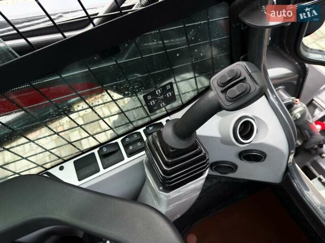 Желтый ХЦМГ XC 760K, объемом двигателя 3.3 л и пробегом 1 тыс. км за 45999 $, фото 25 на Automoto.ua