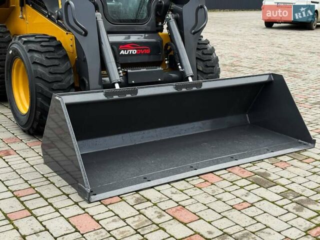 Желтый ХЦМГ XC 760K, объемом двигателя 3.3 л и пробегом 1 тыс. км за 45999 $, фото 11 на Automoto.ua