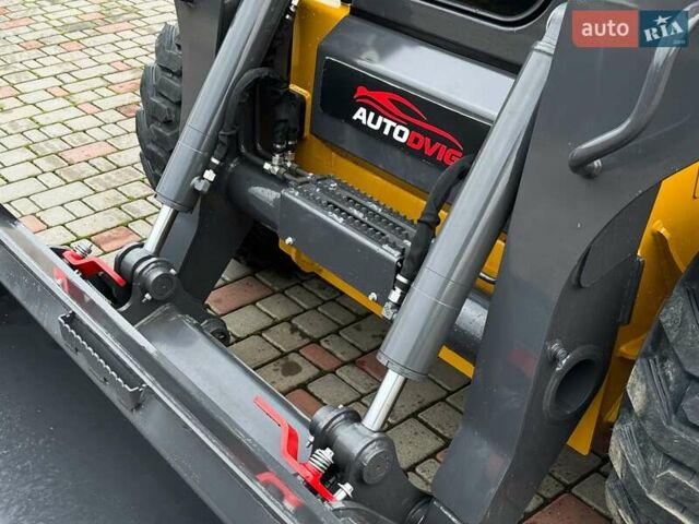 Желтый ХЦМГ XC 760K, объемом двигателя 3.3 л и пробегом 1 тыс. км за 45999 $, фото 12 на Automoto.ua