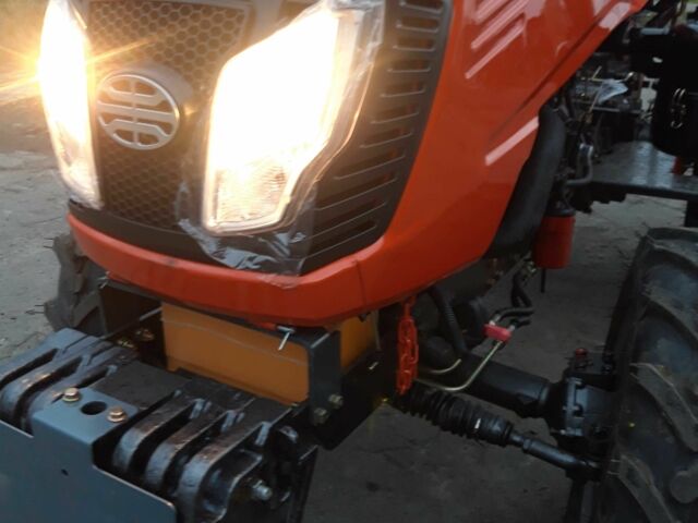 Xingtai T 244THL, объемом двигателя 1535 л и пробегом 1 тыс. км за 5000 $, фото 2 на Automoto.ua