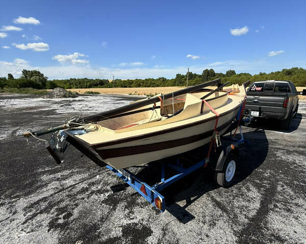 Бежевый ЯХТ-ВЕРФЬ ВОКРУГ СВЕТА ВС-975, объемом двигателя 0 л и пробегом 2 тыс. км за 1600 $, фото 1 на Automoto.ua