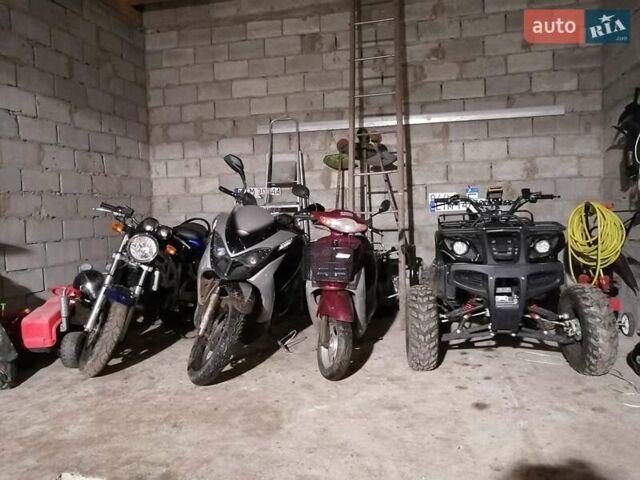 Черный Уибен YB 150T-10, объемом двигателя 0.15 л и пробегом 12 тыс. км за 750 $, фото 2 на Automoto.ua